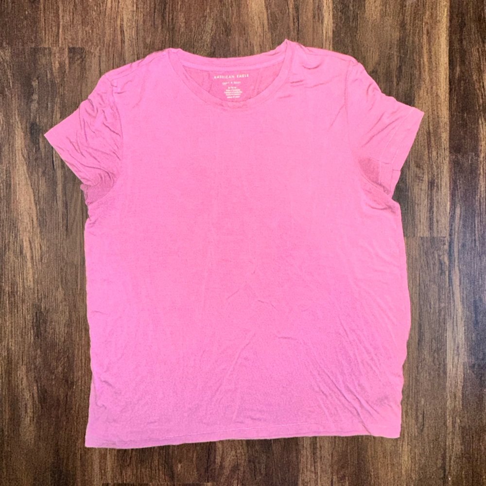 American Eagle Soft & Sexy Tee
